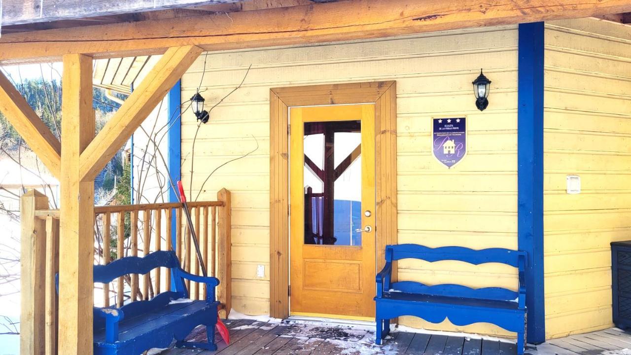 La Vieille Ferme, Ecogite Saint-Fulgence エクステリア 写真