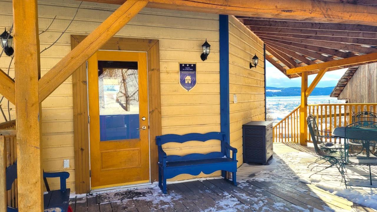 La Vieille Ferme, Ecogite Saint-Fulgence エクステリア 写真
