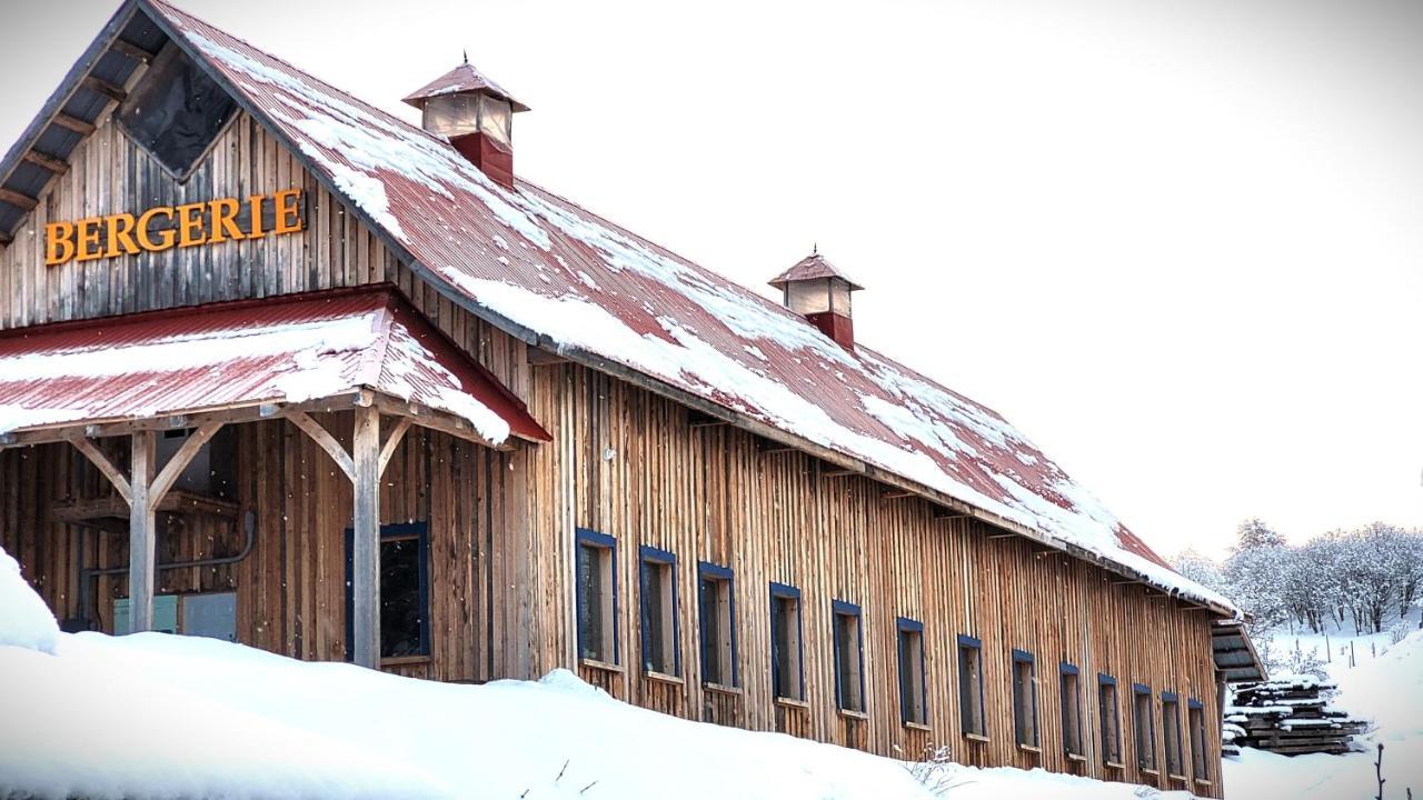 La Vieille Ferme, Ecogite Saint-Fulgence エクステリア 写真