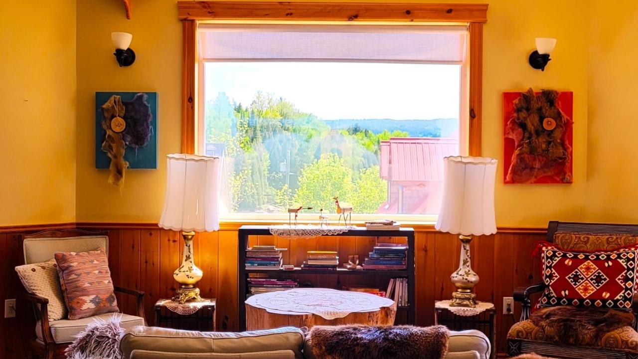 La Vieille Ferme, Ecogite Saint-Fulgence エクステリア 写真
